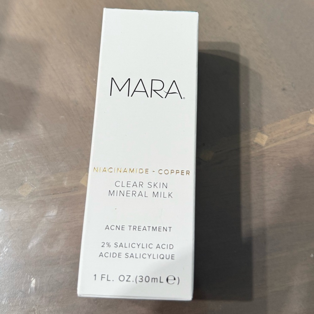Ara Clear Skin Mineral Milk Acne Treatment - White